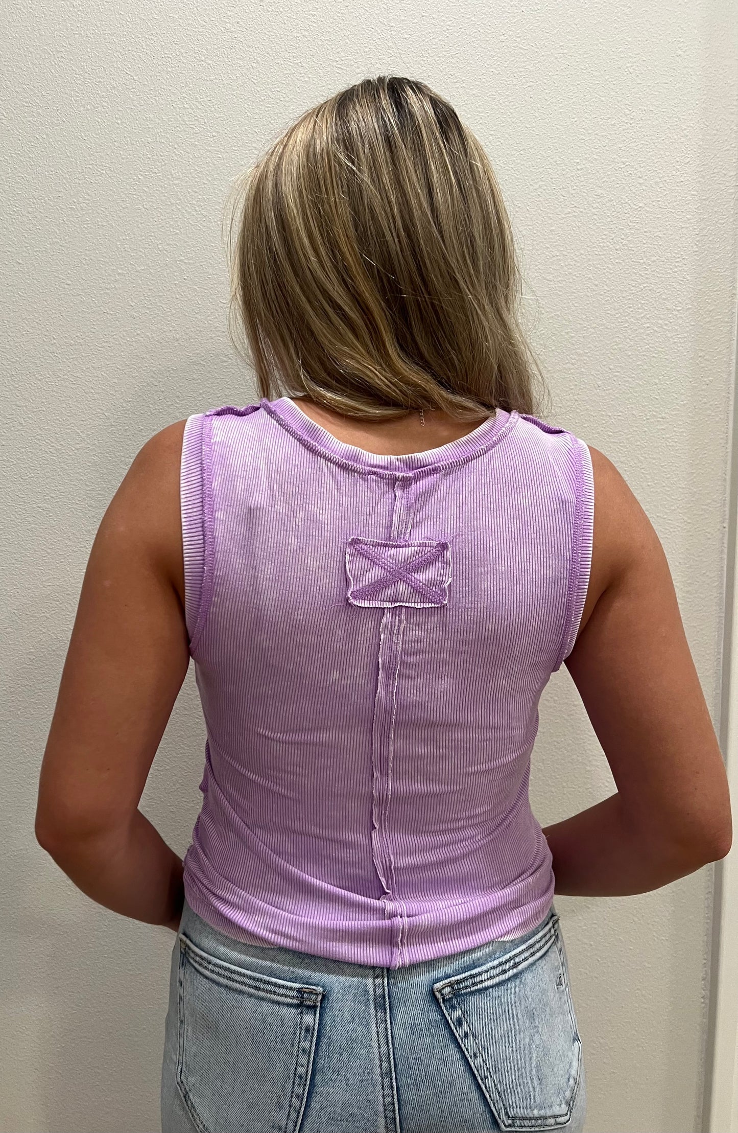 Acid Washed Ribbed Sleeveless Tank Top with Exposed Seam