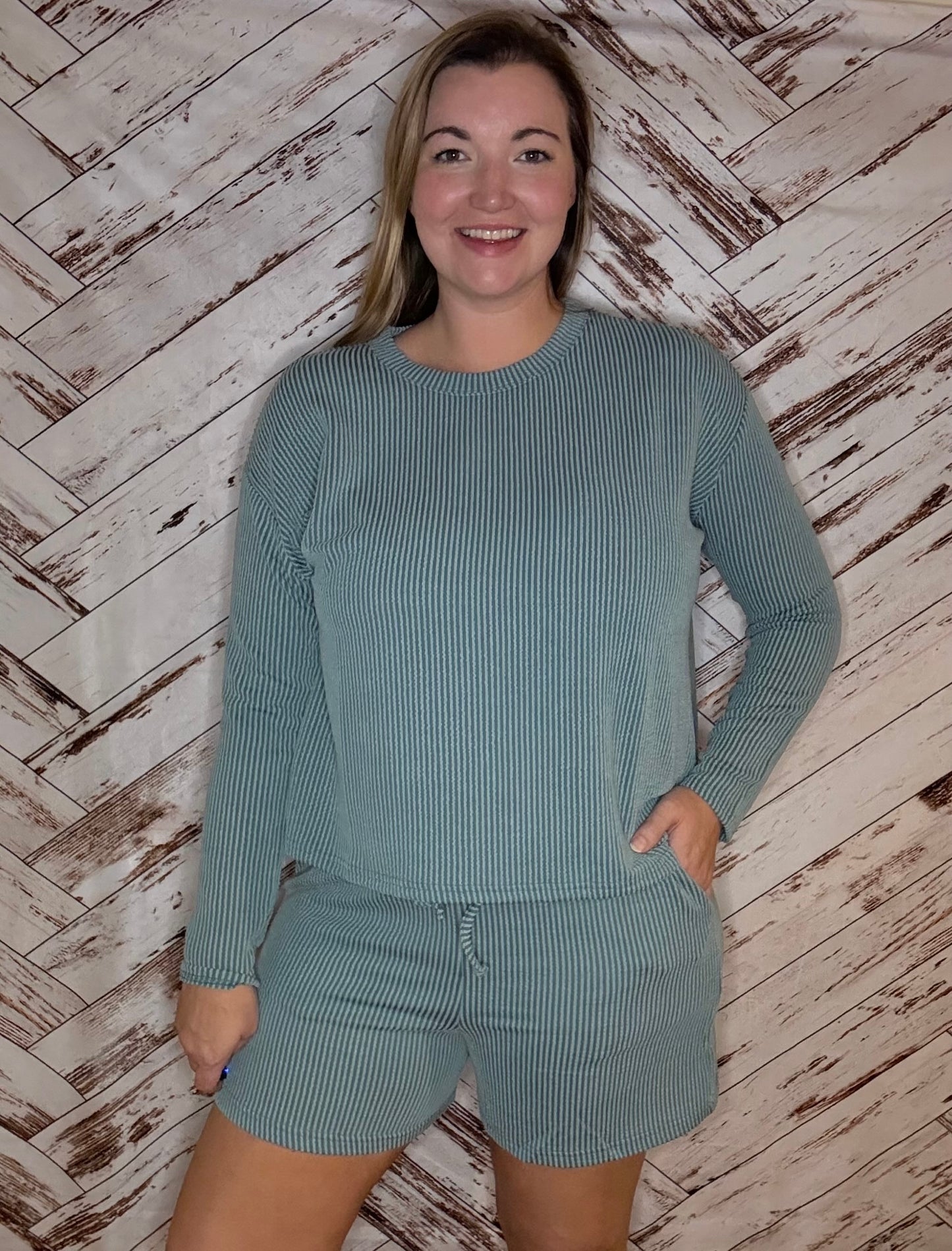 Raised Ribbed Long Sleeve Shit & Shorts Set in Jade