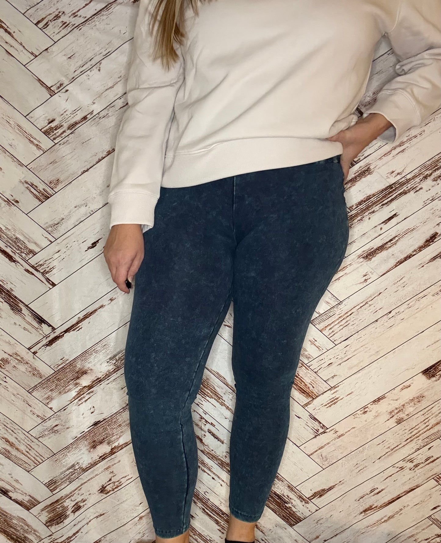 Mineral Washed Wide Waistband Yoga Leggings