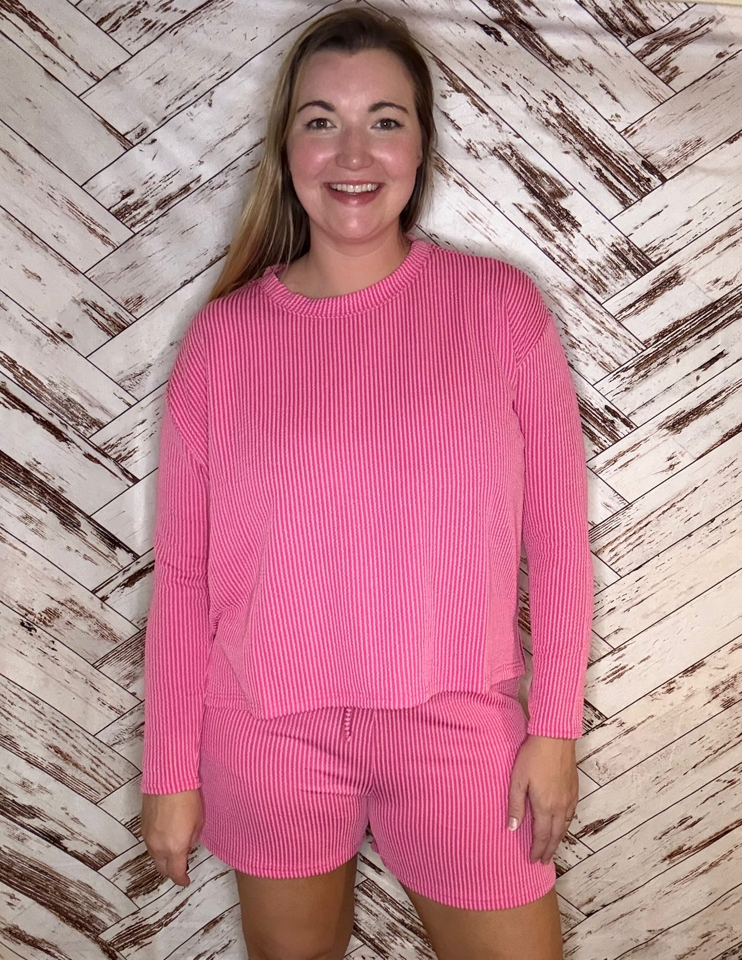 Raised Ribbed Long Sleeve Shit & Shorts Set in Pink