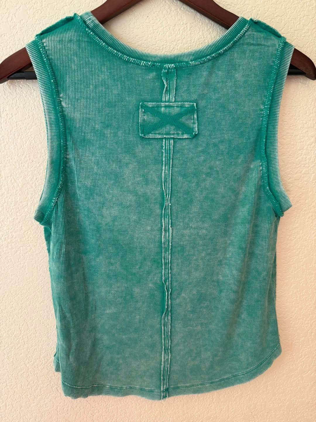 Acid Washed Ribbed Sleeveless Tank Top with Exposed Seam